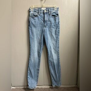 Universal Thread Blue Skinny Jeans Modern Style